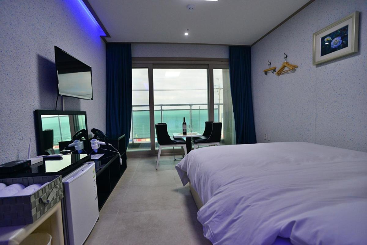 Hotel The Four Hills Jeju Esterno foto