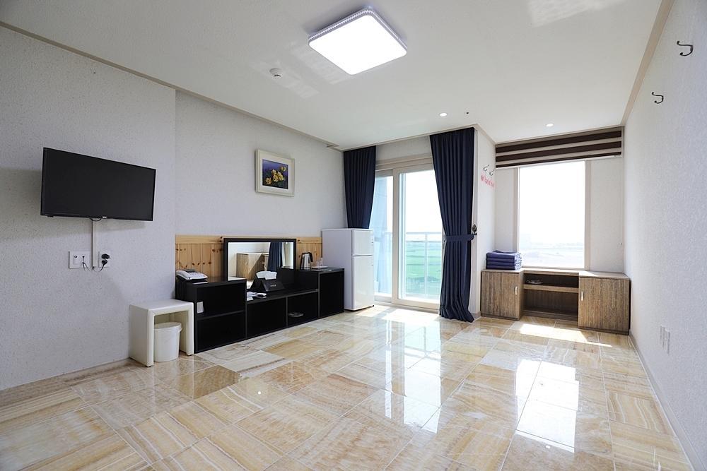 Hotel The Four Hills Jeju Esterno foto